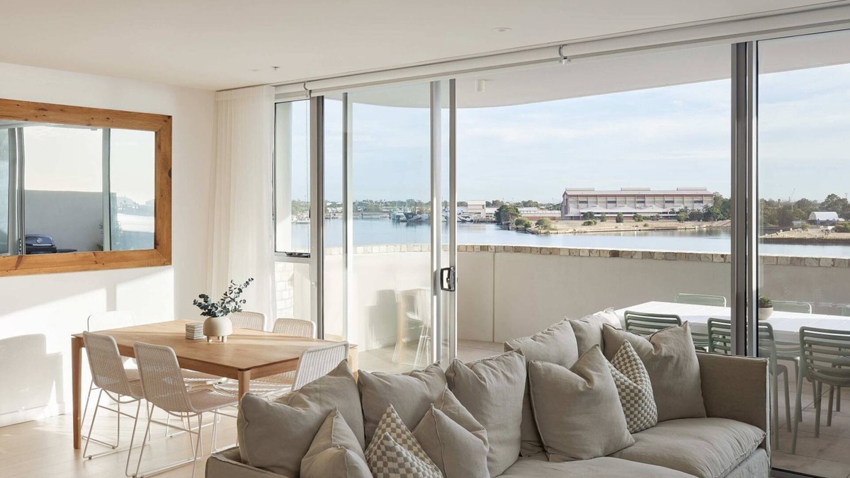 Newcastle Apartment | Amaya - 2 bedroom holiday apartment
