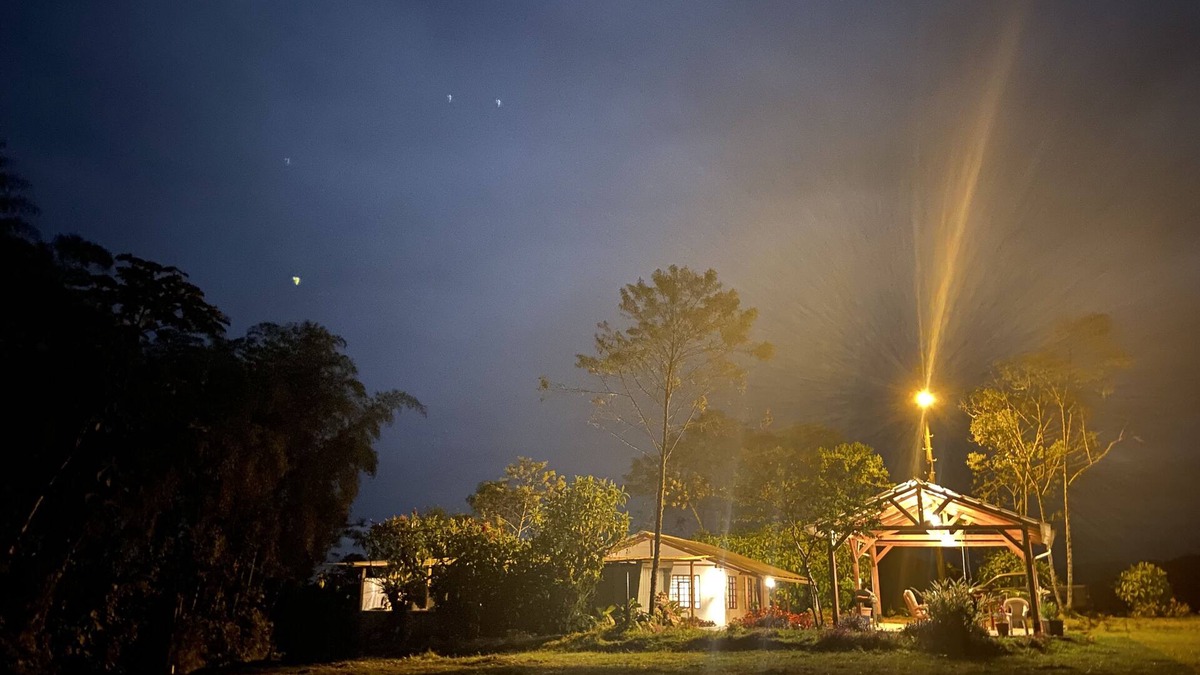 San Miguel de los Bancos Cottage | Amazing 2-bedroom cottage in Milpe cloud forest.
