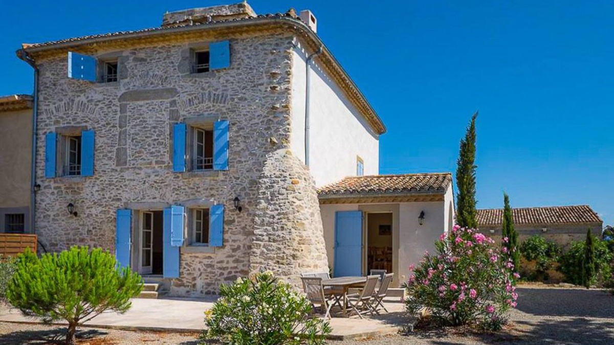 Trebes Villa | Amazing 17th century House refurbished