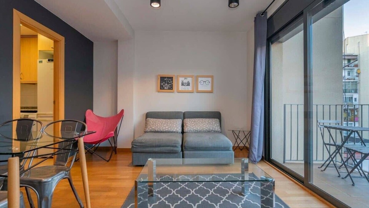 La Nova Esquerra de l'Eixample Apartment | Amazing 2 bedroom with balcony in Eixample