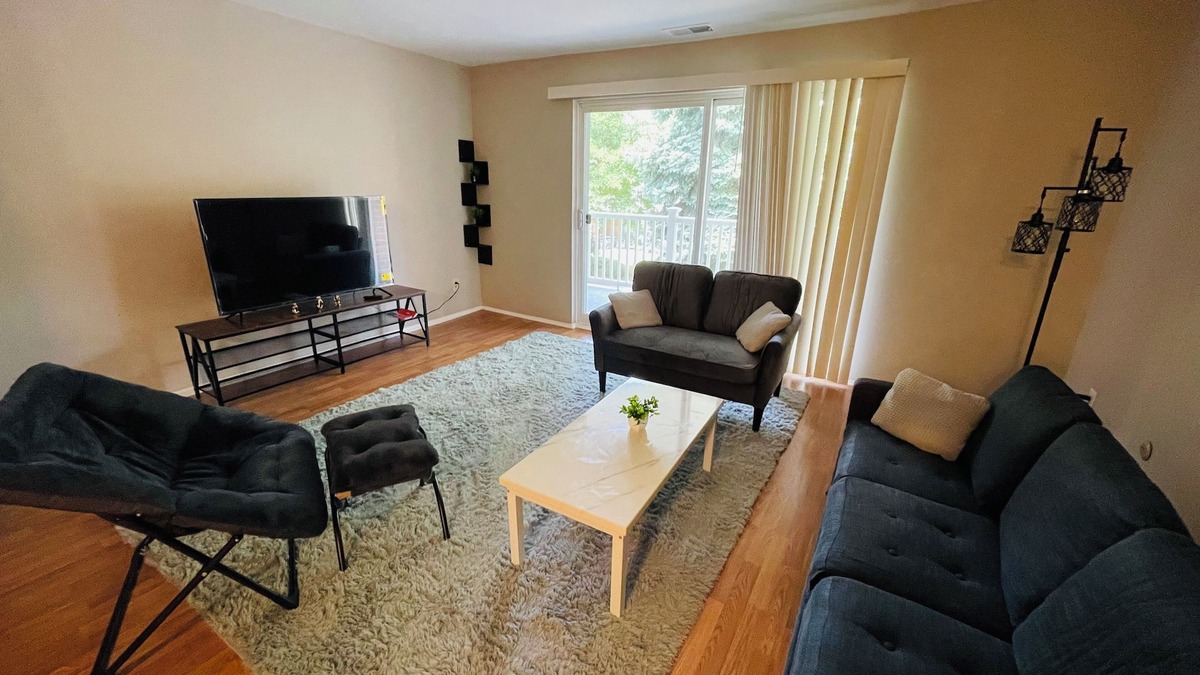 Elkins Park Apartment | Amazing 2BR 2B Condo Monthly Discount