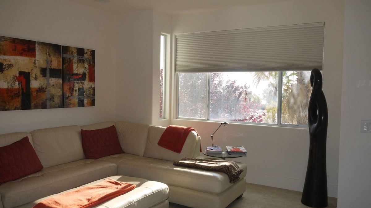 Spring Valley House | Amazing 3 Story Townhouse in Gated community