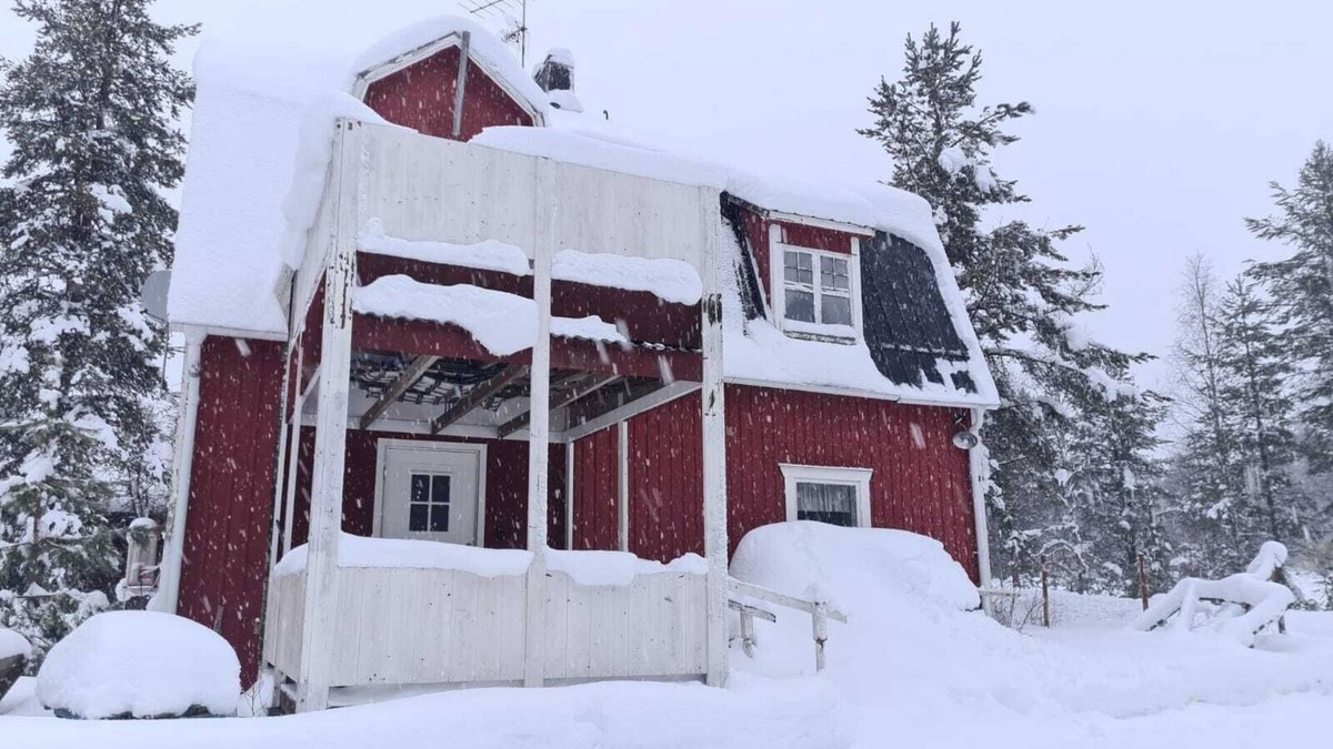 Kage House | Amazing 4-bedroom house with WiFi in charming Stavaträsk
