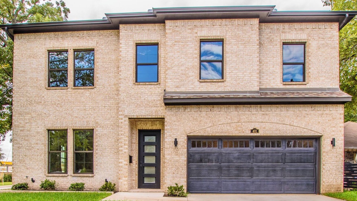 Peak's Suburban Addition House | Amazing 5-bedroom house with AC in vibrant Dallas