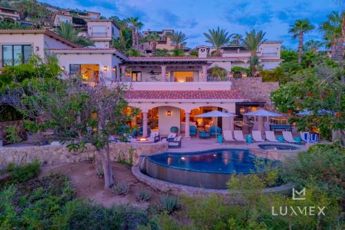Palmilla Villa | Amazing 5bd Villa Del Mar Villa with Full Staff and Steps from the Beach