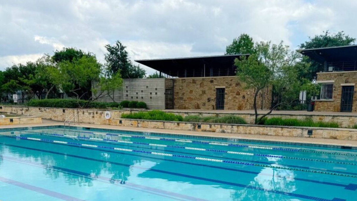 Mueller House | Amazing Amenities! Mueller-King Bed-Gym/Tonal-Pool-Arcade