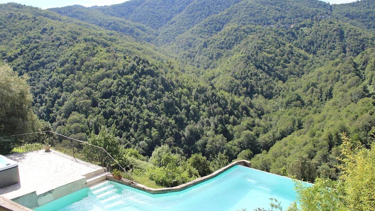 Carcheto-Brustico Apartment | Amazing apartment in CARCHETO BRUSTICO