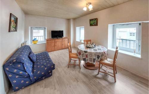 Usson-en-Forez Apartment | Amazing Apartment In Usson-En-Forez With Kitchen