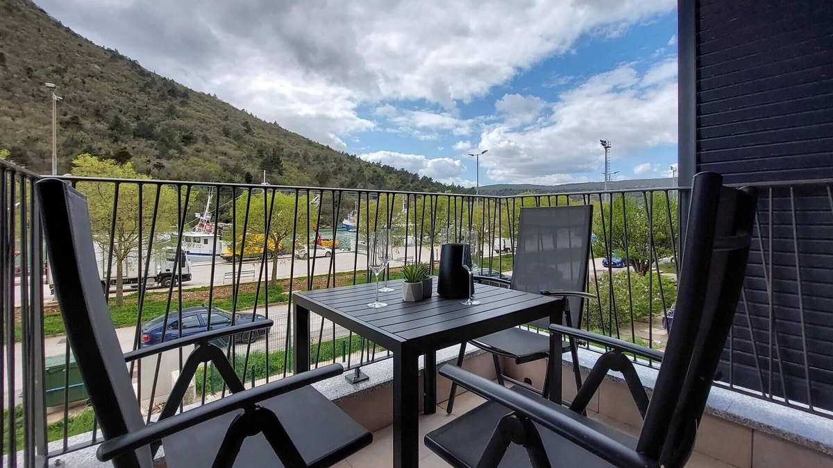 Plomin Apartment | Amazing apartment in Plomin Luka