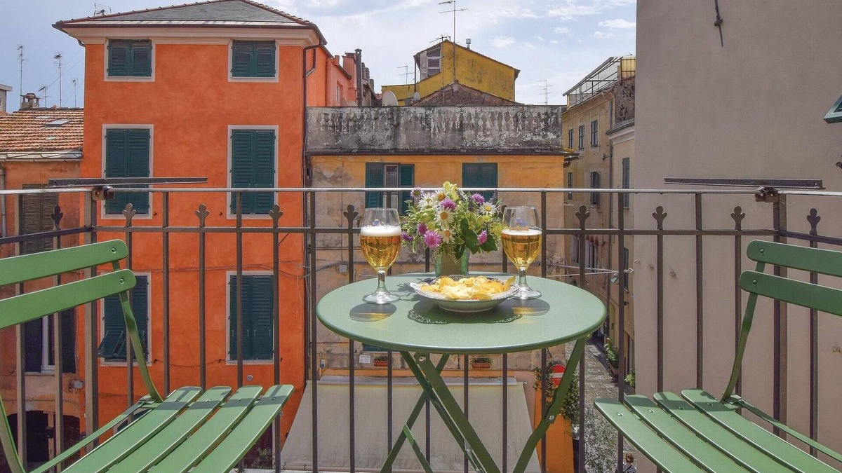 Albenga Apartment | Amazing apartment in Albenga with WiFi