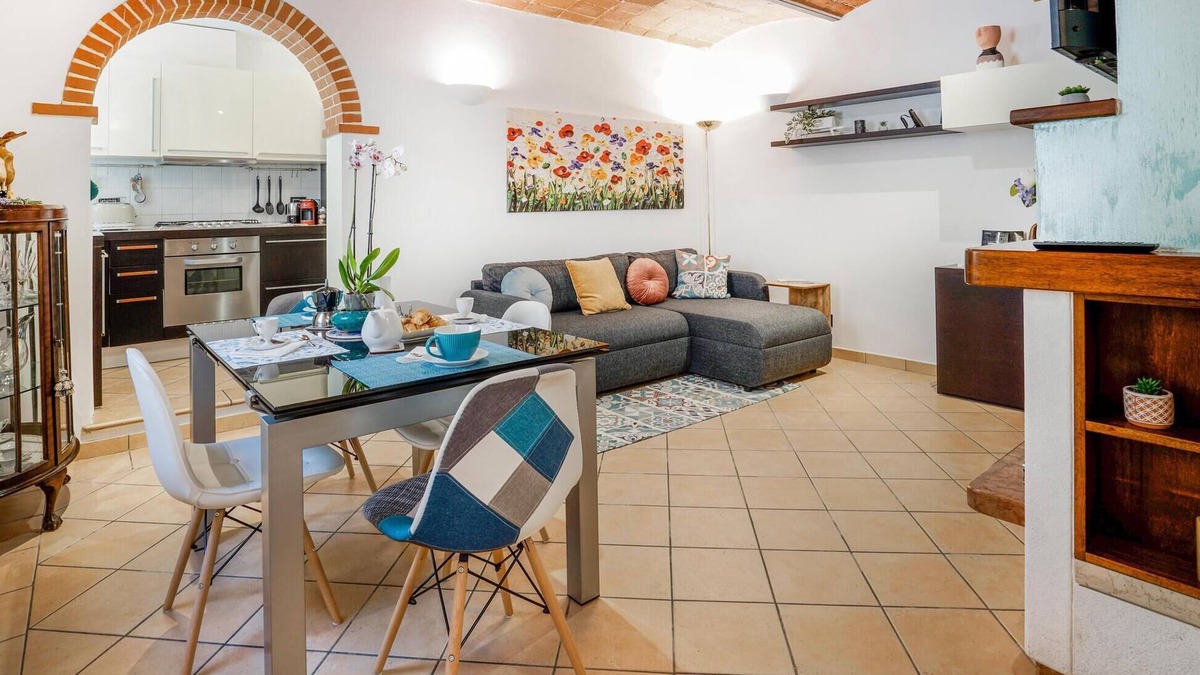 Bettolle Apartment | Amazing apartment in Bettolle with WiFi