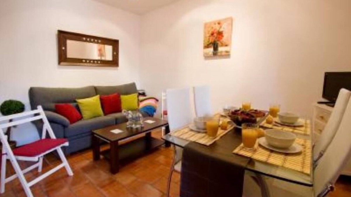 Santa Catalina Apartment | Amazing apartment in historical building 16th century