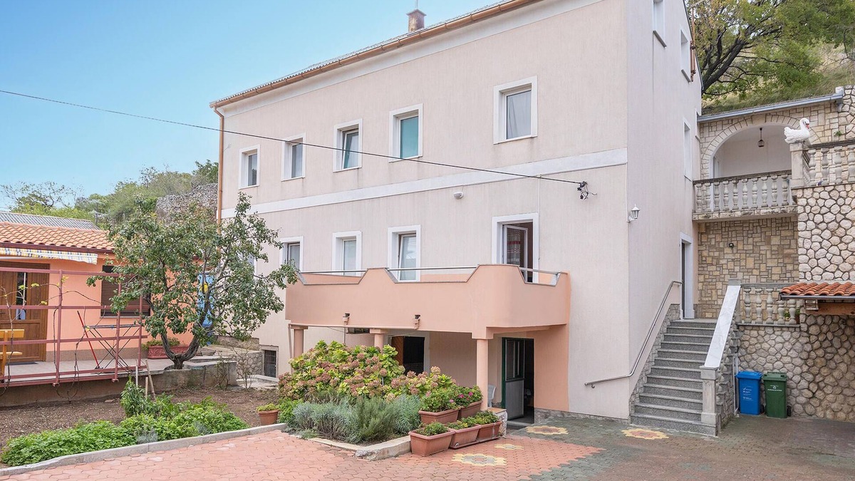 Senj Apartment | Amazing apartment in Senj with WiFi