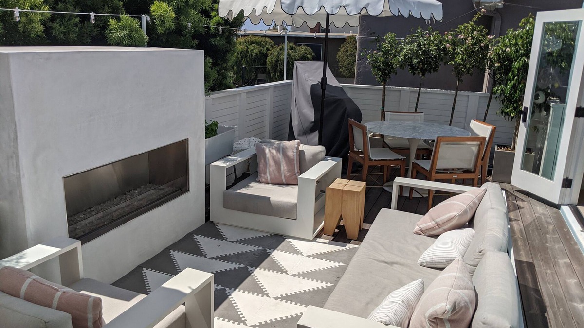 The Strand House | Amazing Beach House In Manhattan Beach, Near Town! Steps to Beach!
