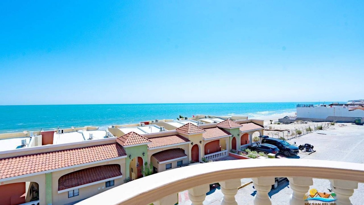 Villas de Las Palmas Condo | Amazing Beach View with WiFi - Jerry`s condo #5