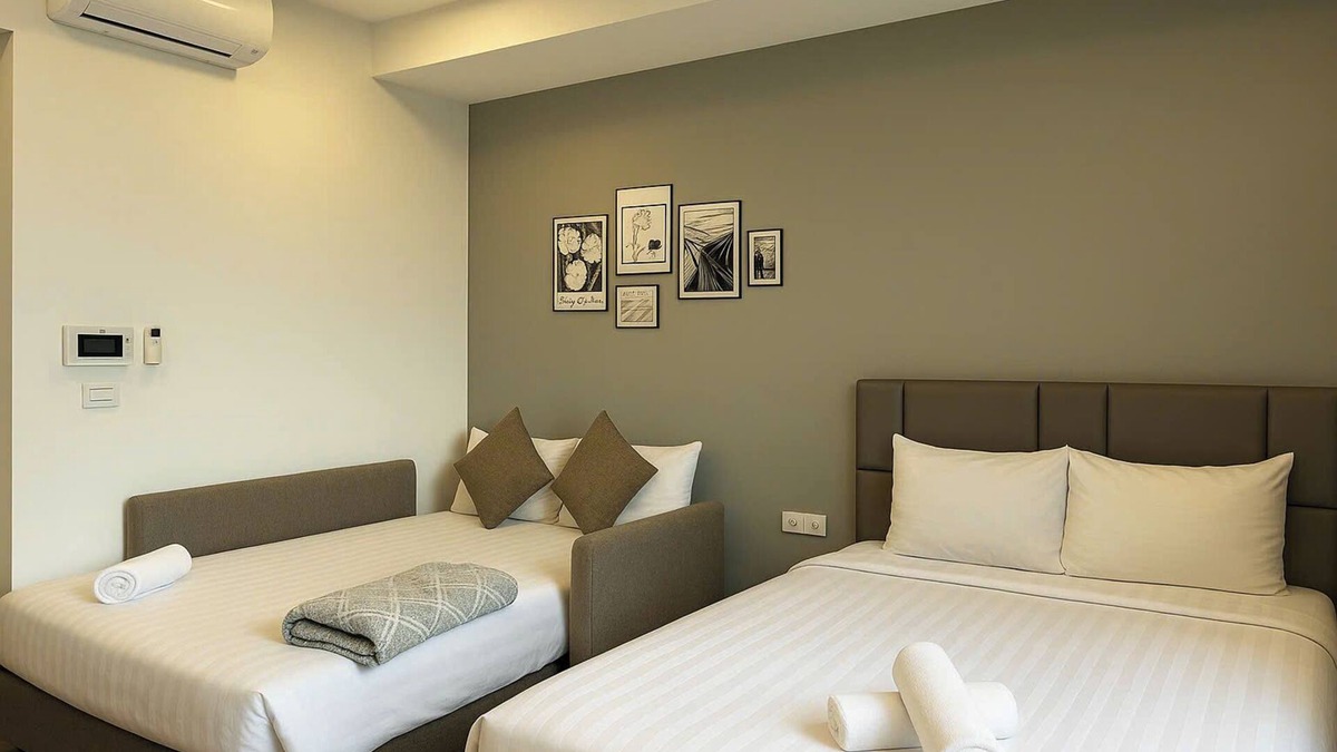 Bach Dang Riverside Apartment | Amazing CBD Rivergate Apartment & Pool