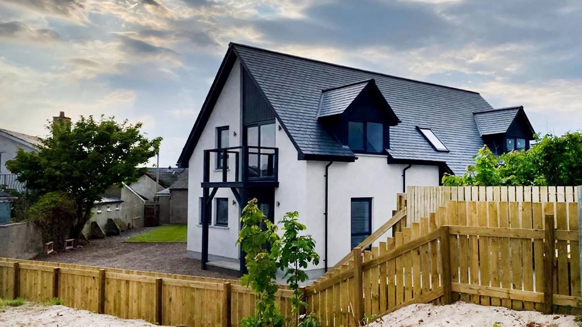 Tain Cottage | Amazing coastal location with access to sandy beach.