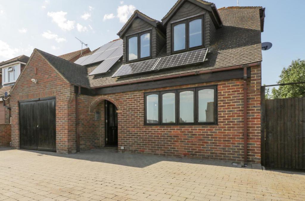 Sheerness House | Amazing Cottage
