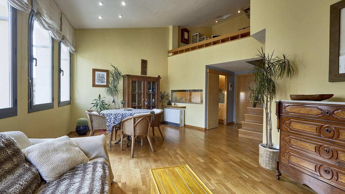 Barri Vell Apartment | Amazing duplex near the cathedral in the heart to Girona