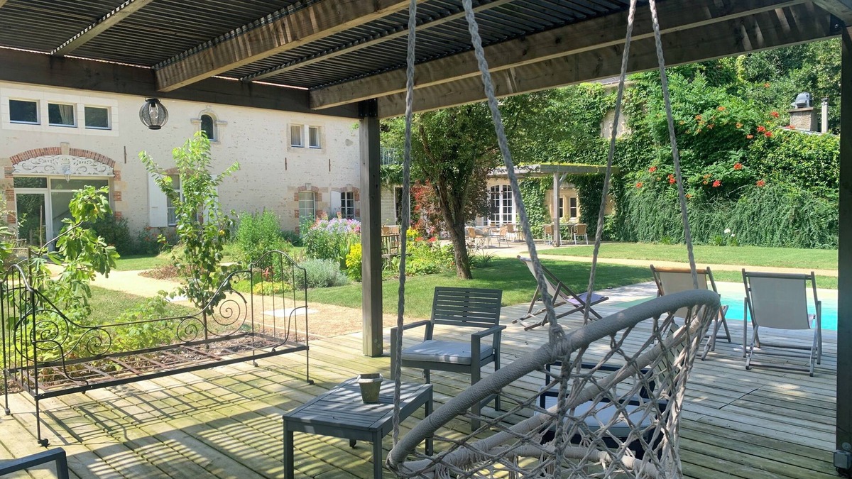Saint-Cyr-en-Talmondais House | Amazing Property 4* : 300m2 - 15mn from the beach, heated pool, 15 pers.