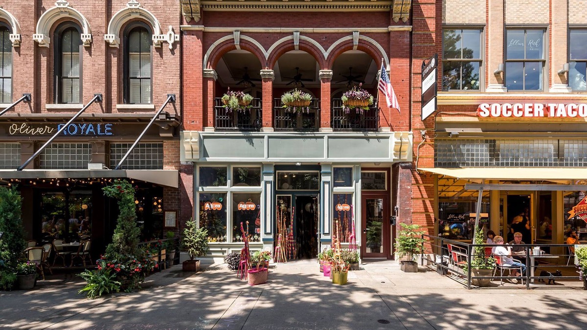 Downtown Knoxville Condo | Amazing Heart of Market Square, outdoor veranda overlooking the Square!