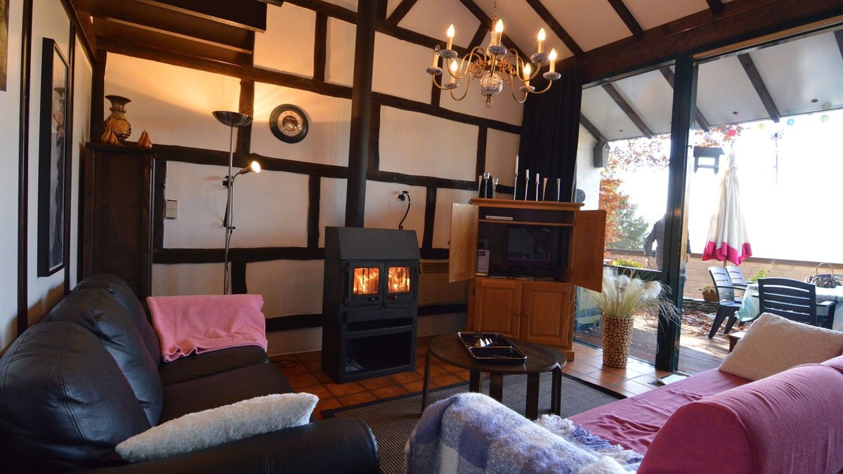 Coo House | Amazing Holiday Home in Stavelot with Terrace