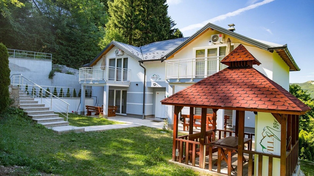 East Sarajevo House | Amazing holiday house Noor surrounded with nature