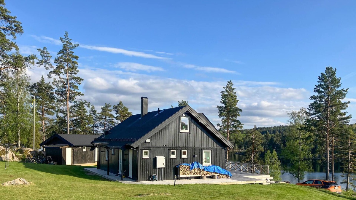 Arjang House | Amazing home in årjäng with lake view