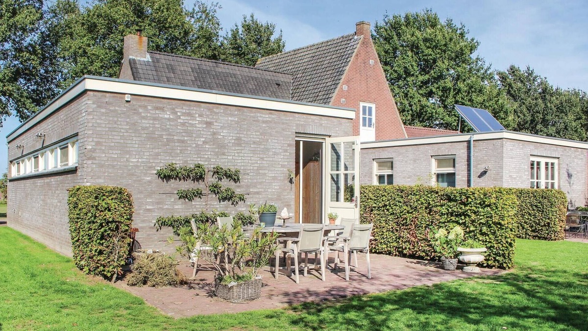 Municipality of Dongen House | Amazing home in Dongen with kitchen