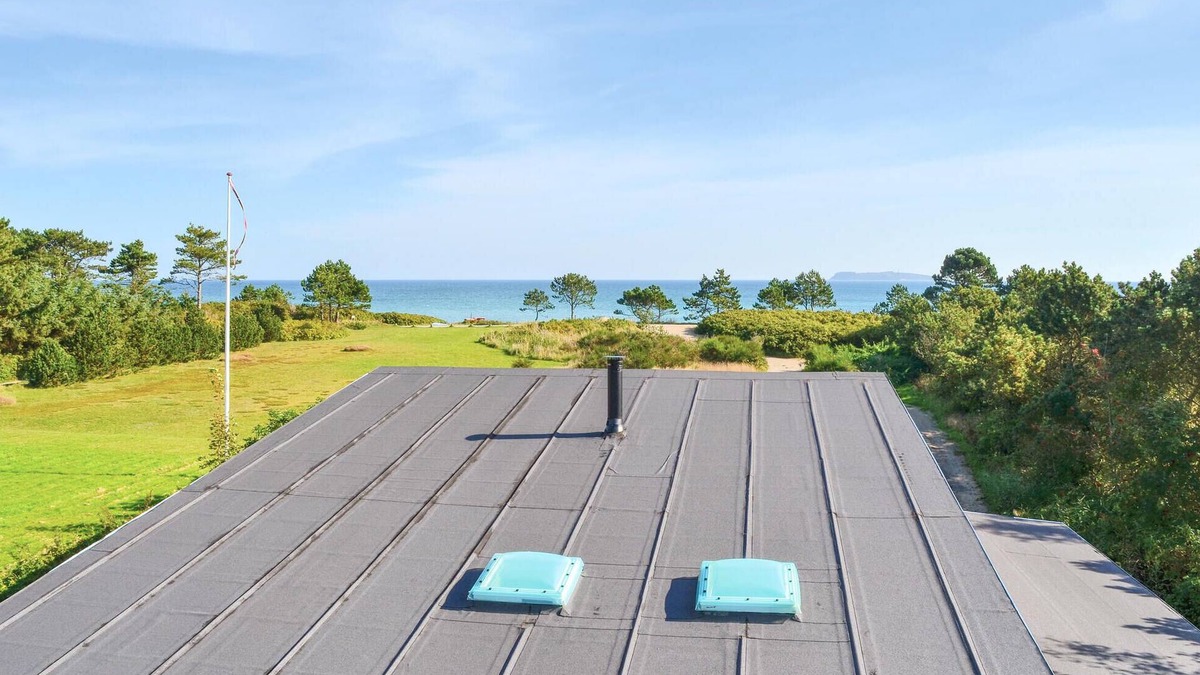 Elsegarde Strand House | Amazing home in Ebeltoft with sauna