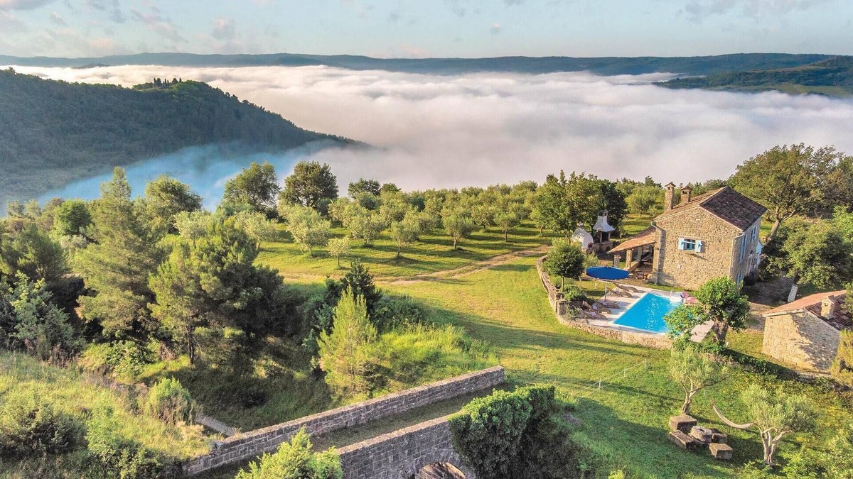 Kostanjica House | Amazing home in Groznjan with WiFi
