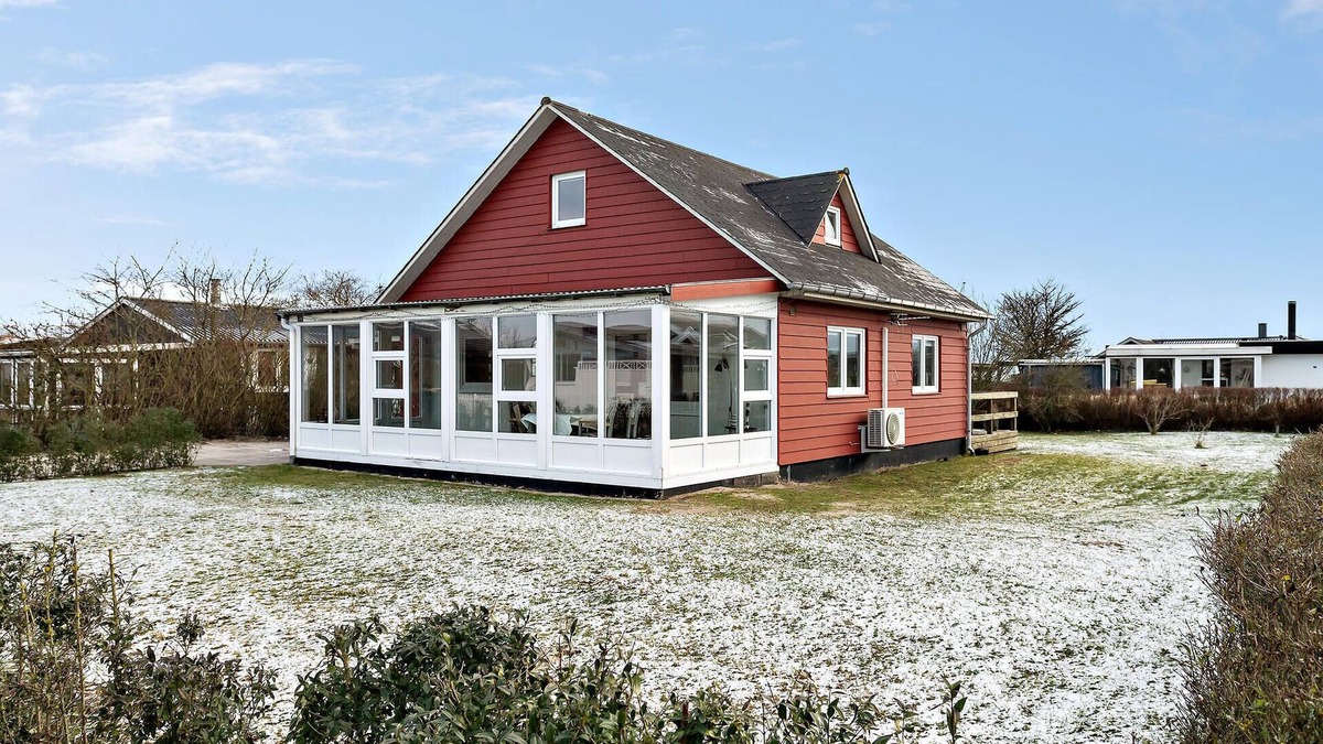 Diernæs Strandby House | Amazing home in Haderslev with WiFi