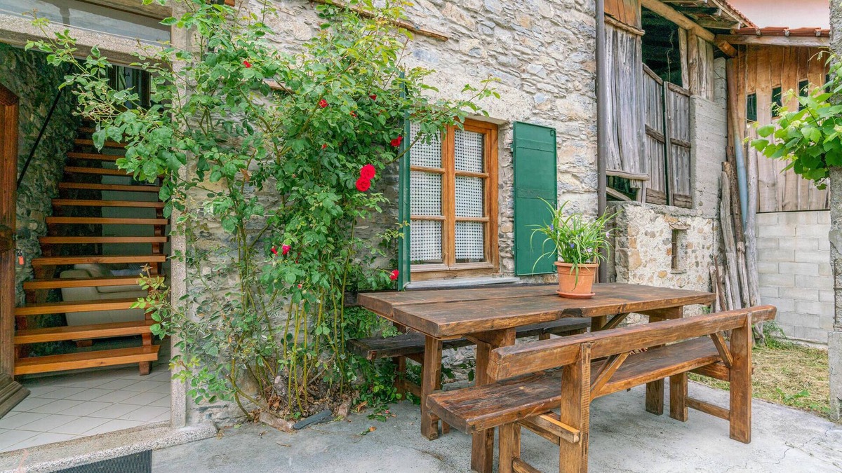 Loco House | Amazing home in Loco di Rovegno