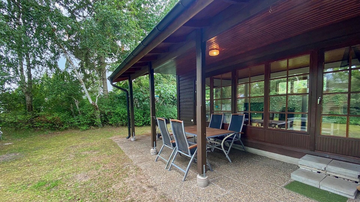 Loderup House | Amazing home in Löderup with kitchen