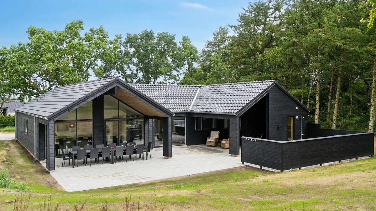 Saksild Strand House | Amazing home in Odder with sauna