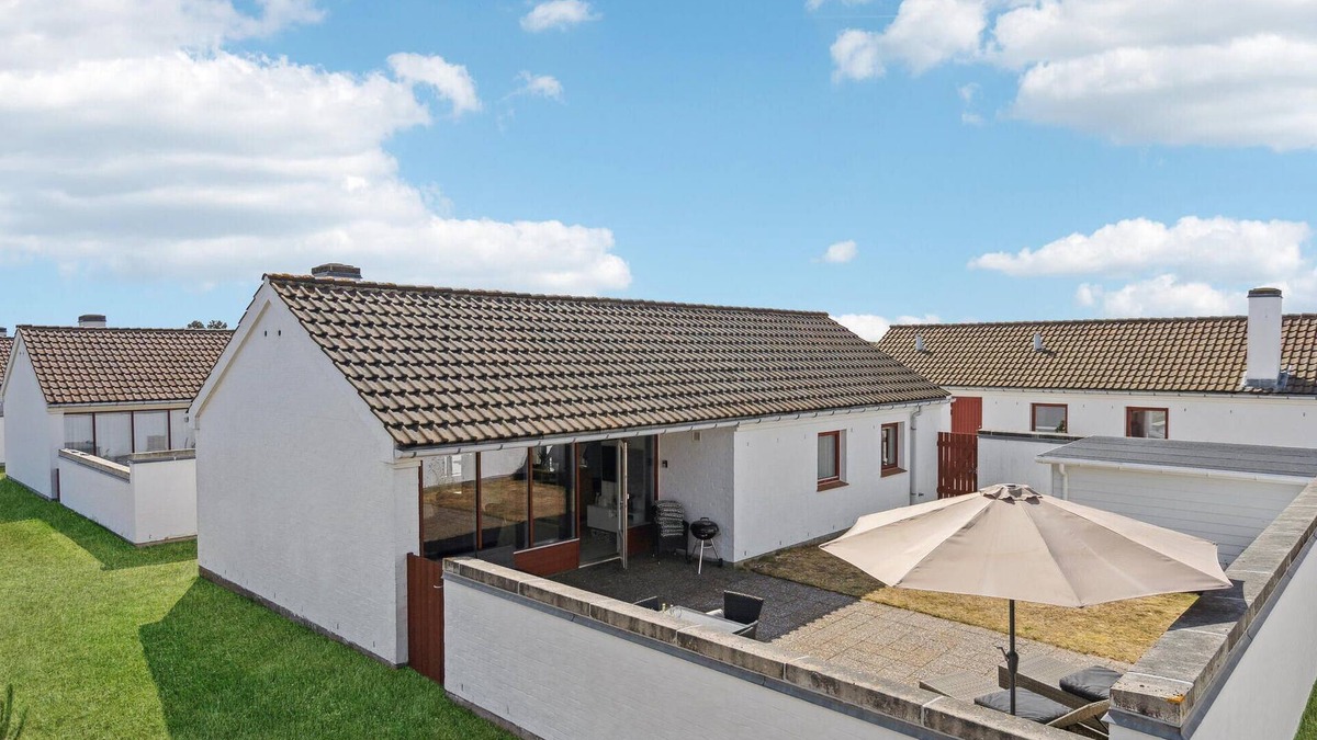 Rødhus House | Amazing home in Pandrup with kitchen