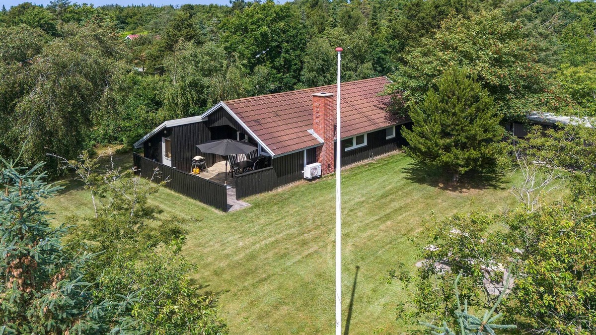 Ringkøbing-Skjern Municipality House | Amazing home in Skjern with WiFi
