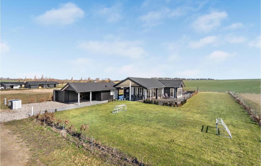 Frolunde House | Amazing Home In Slagelse With Kitchen