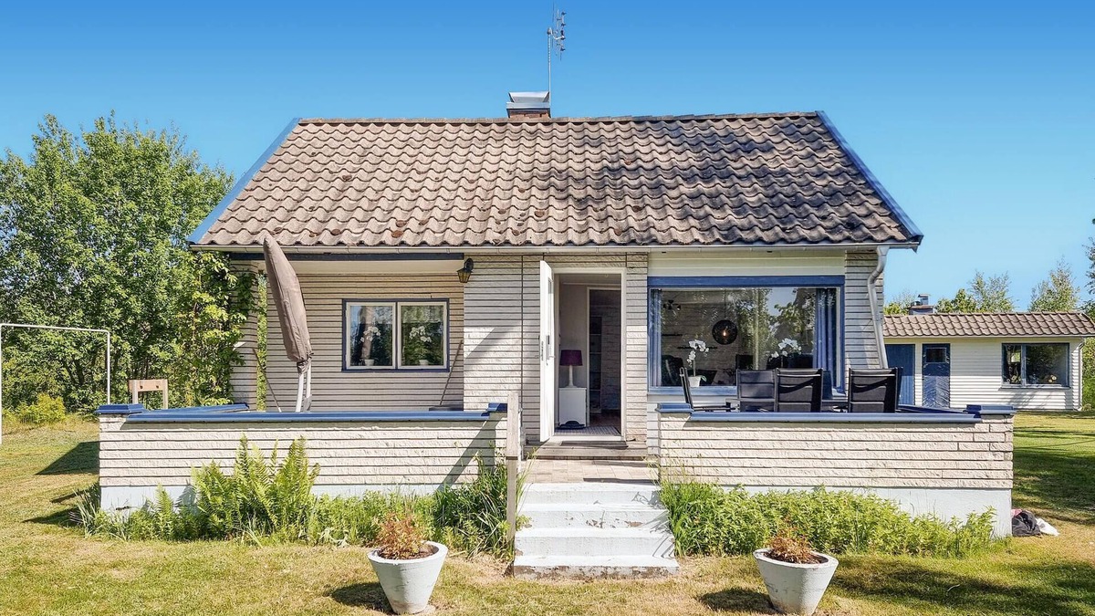 Lidkoping Municipality House | Amazing home in Söne with WiFi