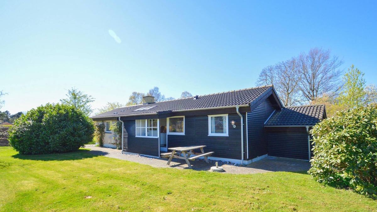 Stege House | Amazing home in Stege with WiFi