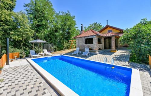 Sveti Ivan Zelina House | Amazing Home In Susobreg With Wifi