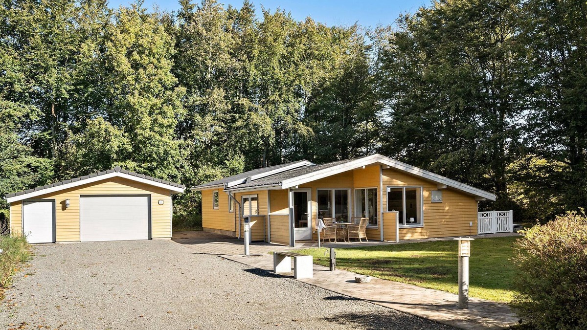 Arrild Ferieby House | Amazing home in Toftlund with WiFi