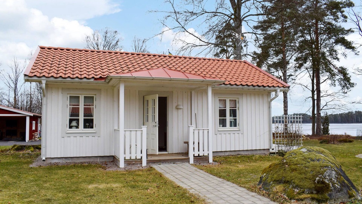 Vaxjo Municipality House | Amazing home in Växjö with WiFi