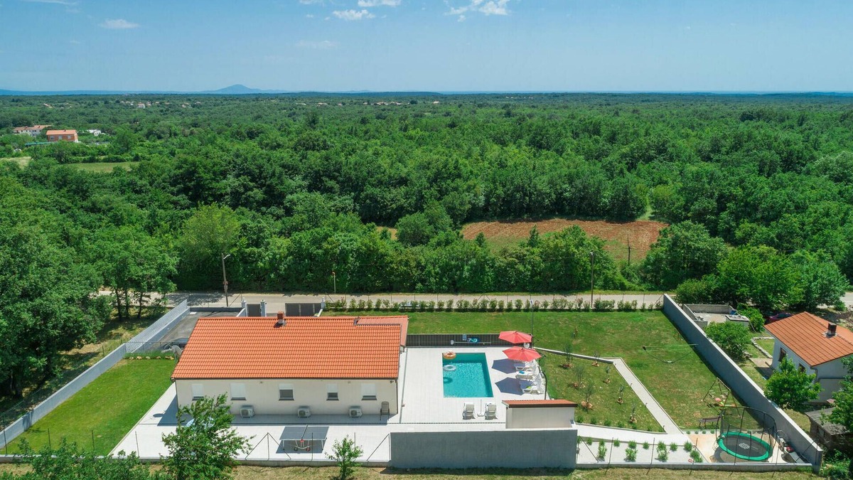 Divsici House | Amazing home in Vodnjan with WiFi