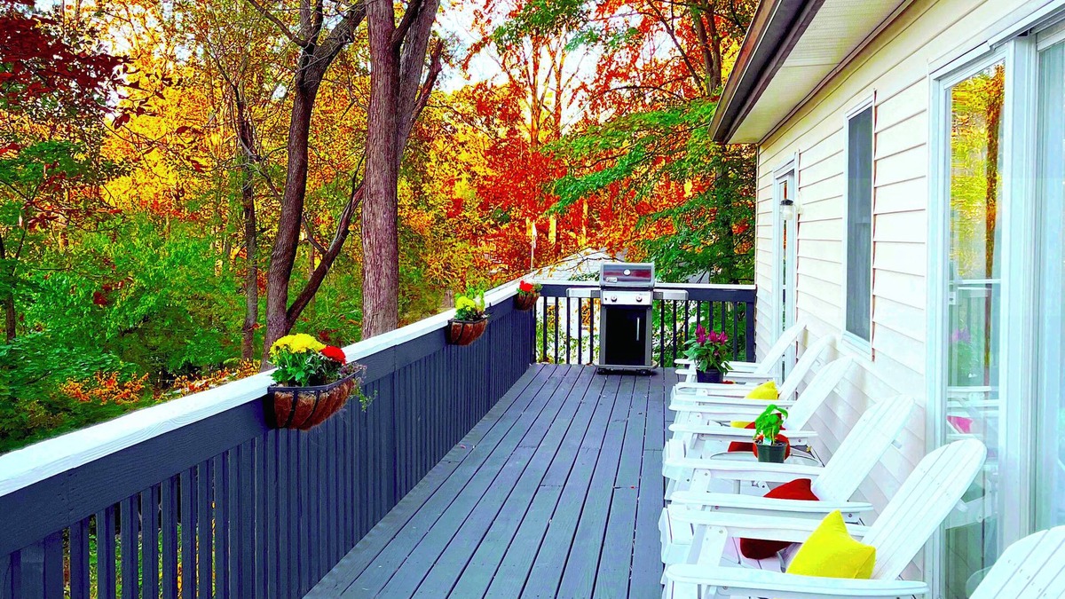Phoenixville House | Amazing Home Near Town with Game Room, King Beds, Great Views, and a Gym.
