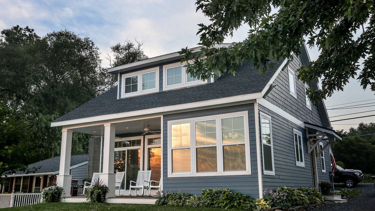 Town of Varick Cottage | AMAZING Lakefront And Well Designed Lakehouse: That Is Sure To Please