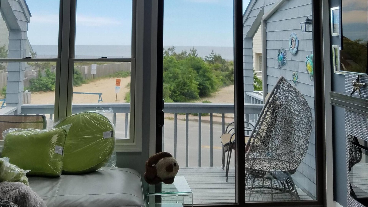 Montauk Condo | Amazing Location 2-bedroom Townhouse - Sleeps 8