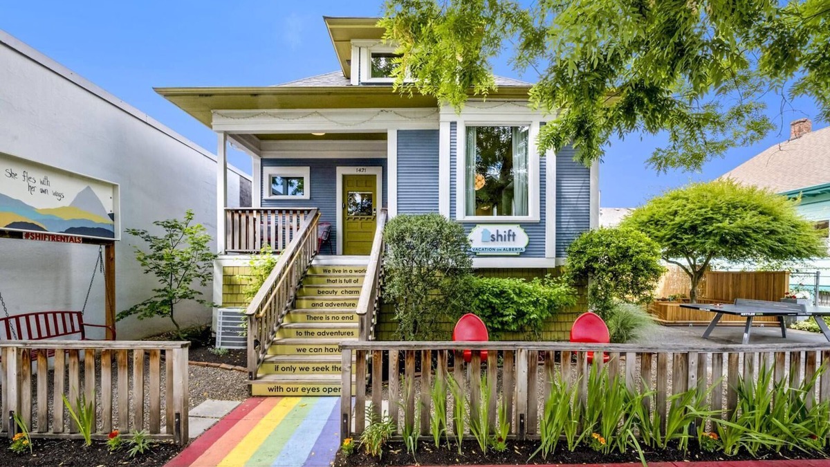 Alberta House | Amazing location, modern decor, family-friendly in Alberta Arts. Pets welcome!