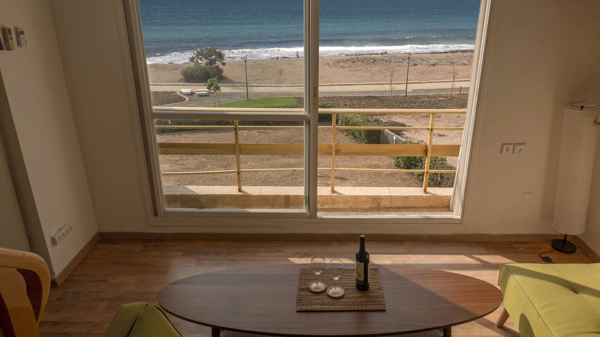 Elqosh Apartment | Amazing Ocean View: Beachfront-Entire Apartment