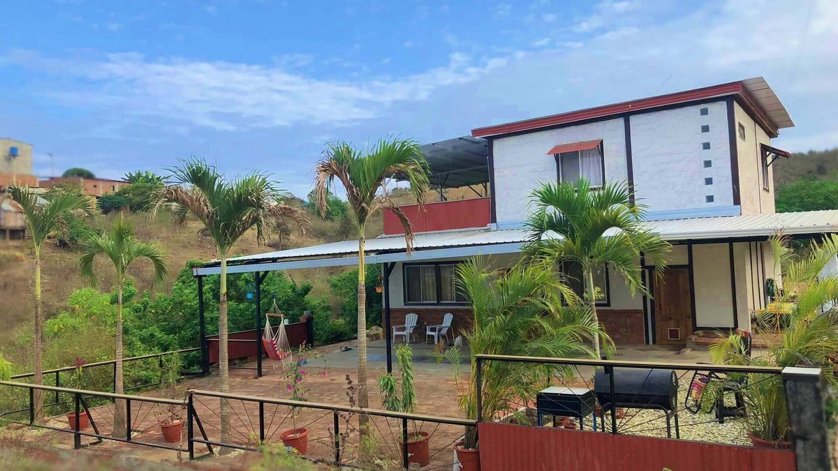 Puerto Lopez House | Amazing ocean view, 10 min walk to beach, quiet, fully furnished